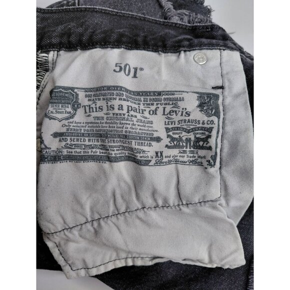 Levis 501 Gray Denim Cut-Off Shorts W29 Distressed Frayed Hem - Picture 7 of 9